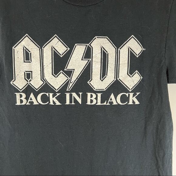 ACDC Back In Black T-shirt Sz Small Rock n Roll Graphic Tee 70s 80s Music - Picture 3 of 4